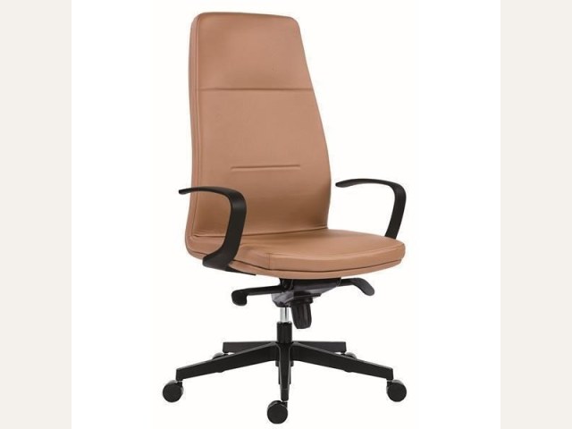 7800 Genesis Executive